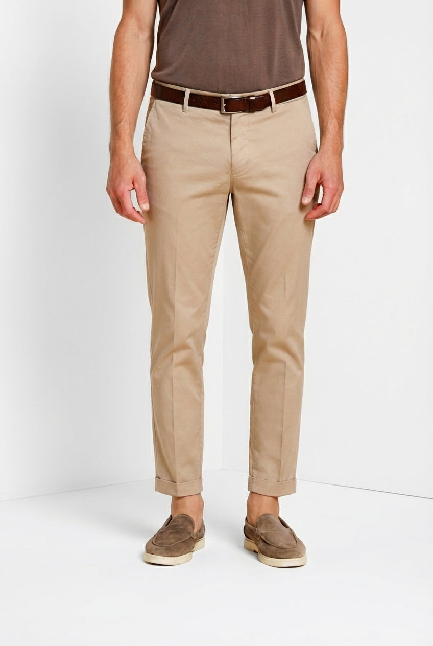 Milano pantalone chino uomo in gabardina stretch extra slim fit ①