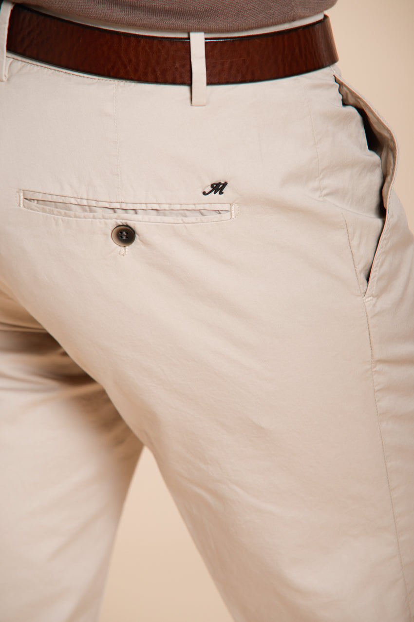 Milano pantalón chino hombre en gabardina stretch extra slim fit ①