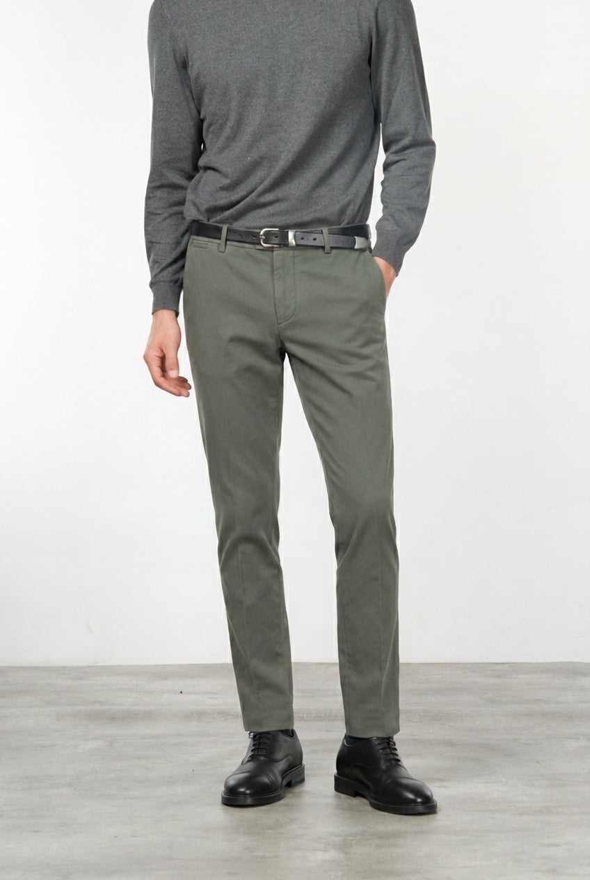 Milano chino pants for men in stretch gabardine, extra slim fit ①