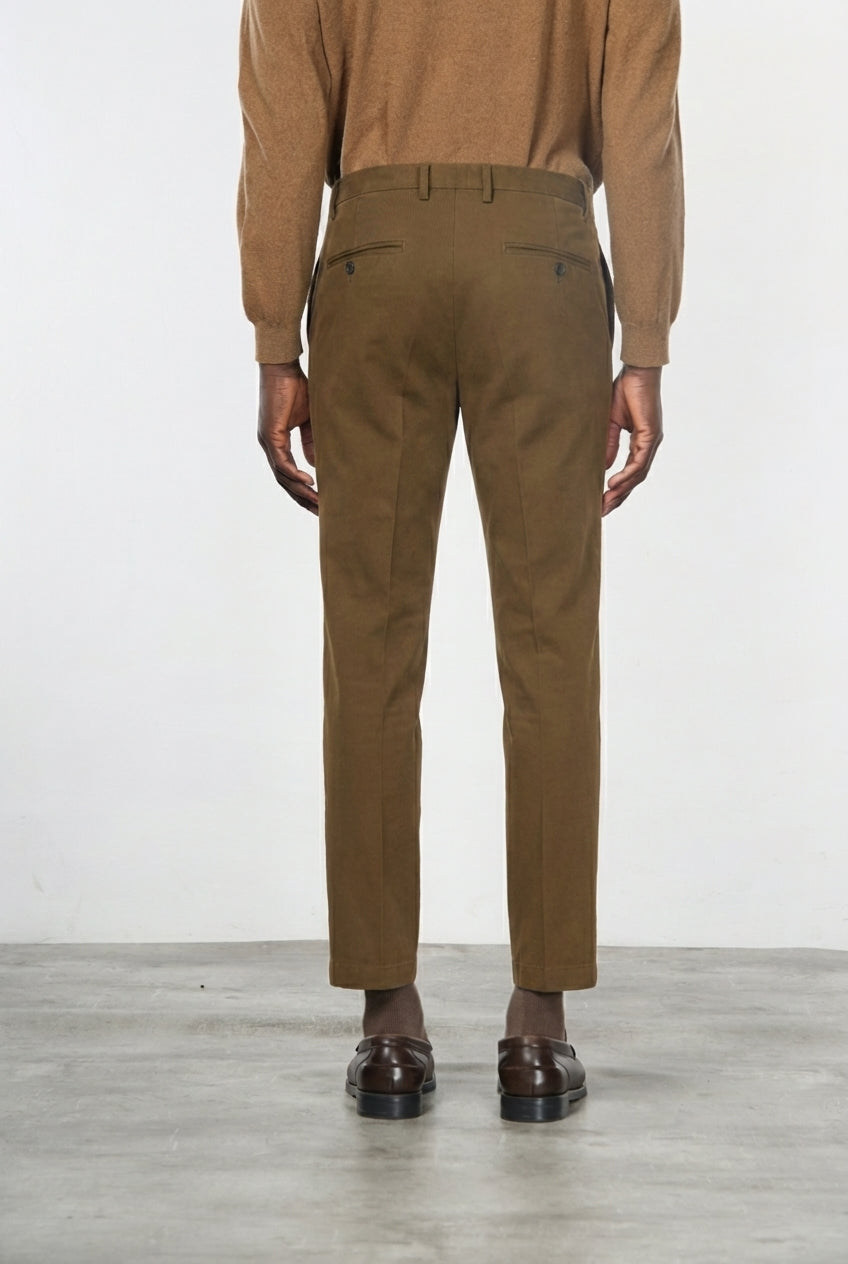 Milano chino pants for men in stretch gabardine, extra slim fit ①
