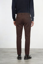 Milano pantalon chino homme en gabardine stretch, coupe extra slim ①