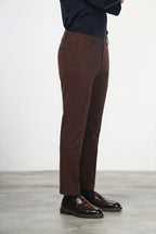 Milano pantalon chino homme en gabardine stretch, coupe extra slim ①