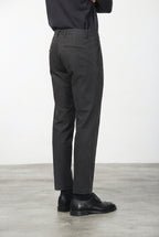 Milano pantalone chino uomo in gabardina stretch extra slim fit ①