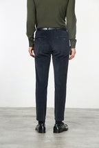 Milano pantalón chino de hombre en pana 500 rayas, extra slim fit ①