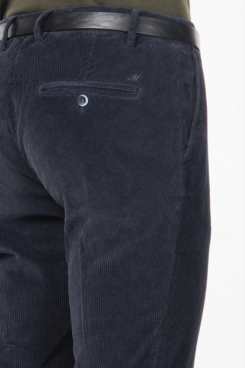 Milano pantalón chino de hombre en pana 500 rayas, extra slim fit ①