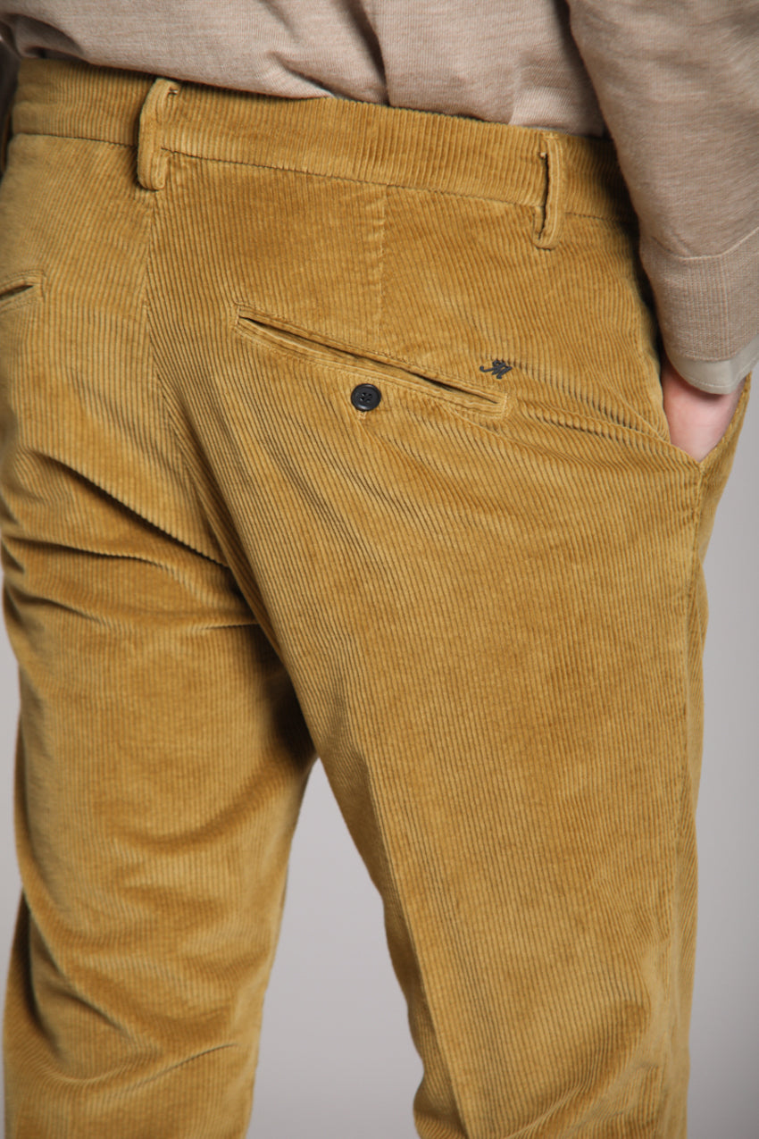 Foto 2 Osaka pantalone chino uomo in velluto 500 righe carrot fit