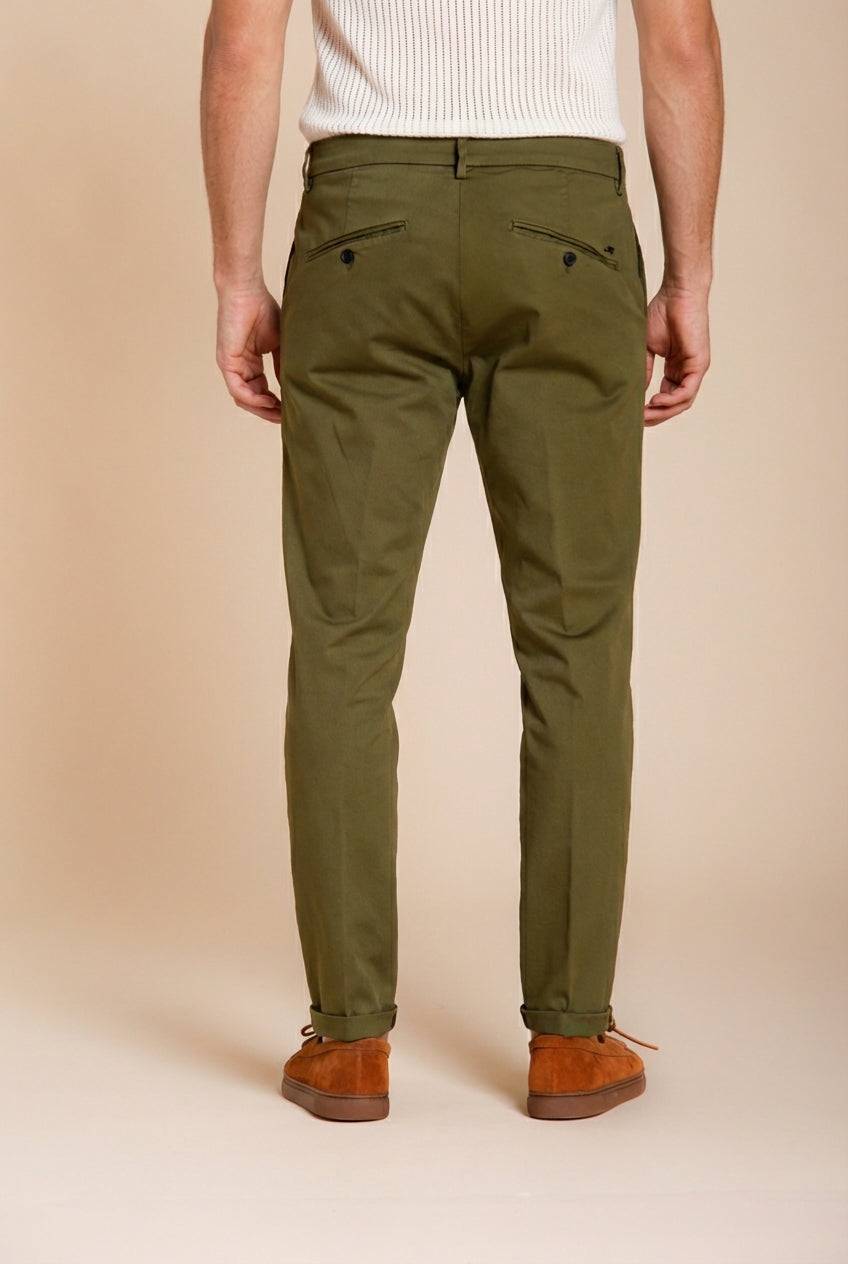Osaka pantalón chino hombre en tricotina fina de algodón y lyocell carrot fit