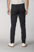 Osaka 1 Pinces pantalón chino hombre en algodón seda carrot fit