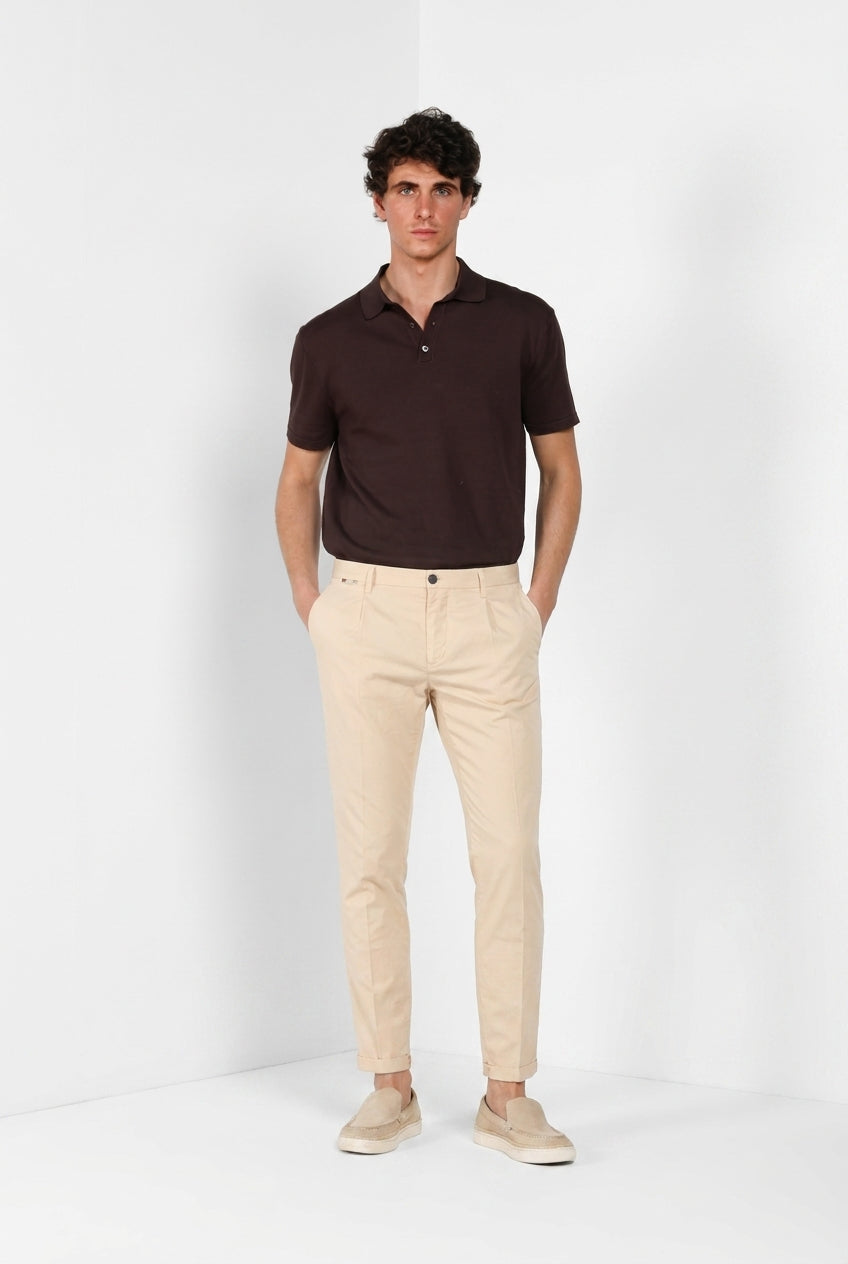 Osaka 1 Pinces pantalón chino hombre en raso de algodón y seda carrot fit ①