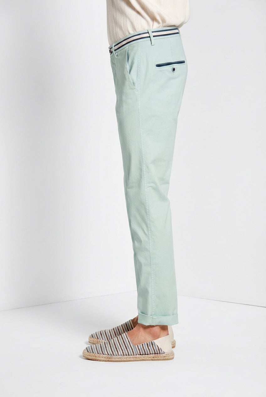 Torino Summer pantalón chino hombre en twill de algodón y lyocell slim fit