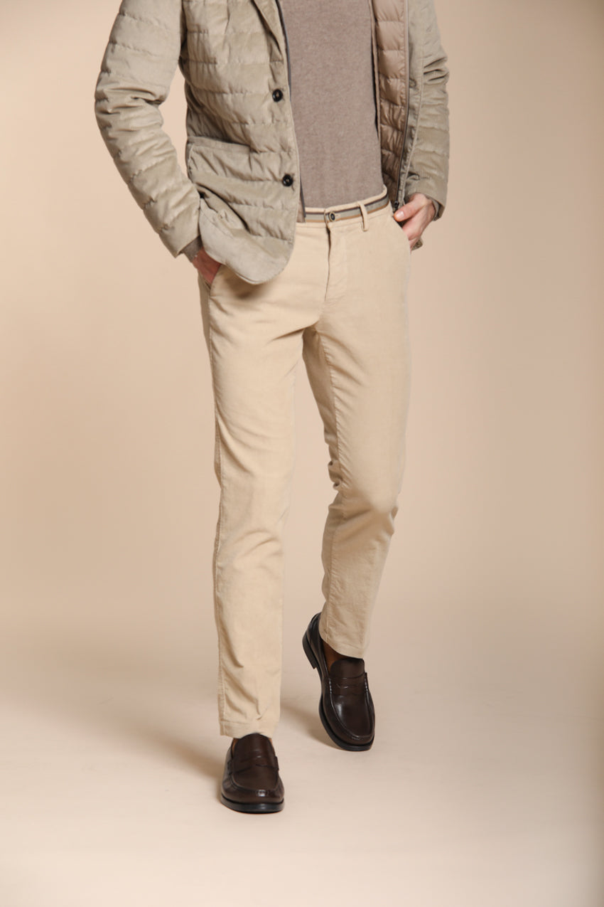 Torino Winter pantalón chino hombre en terciopelo de 1000 líneas slim fit