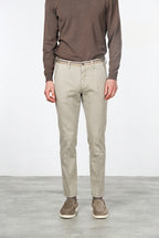 Torino Winter pantalón chino de hombre en gabardina stretch slim fit