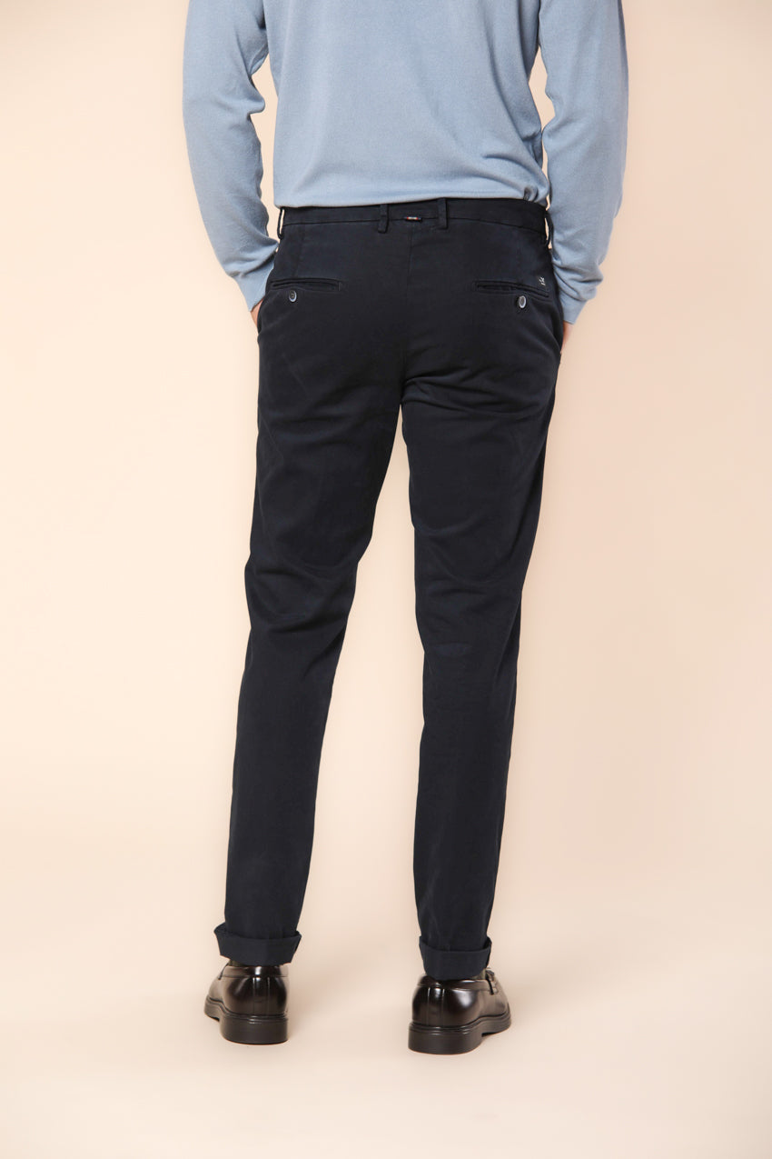 Torino pantalón chino hombre en gabardina ajuste slim  ①