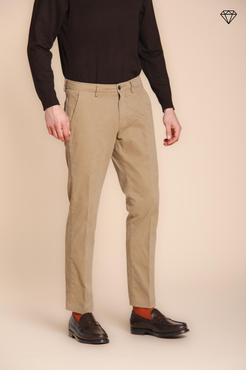 Foto 1 Torino pantalone chino uomo in gabardina slim fit ①