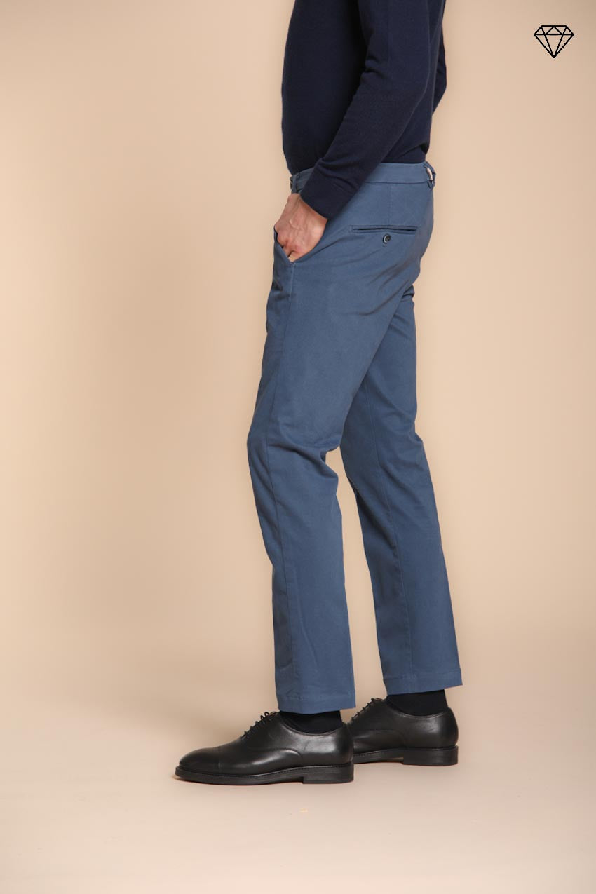 Torino pantalón chino hombre en gabardina slim fit ①