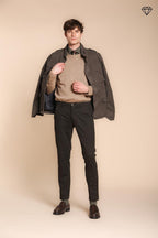 Foto 2 Torino pantalone chino uomo in gabardina slim fit ①