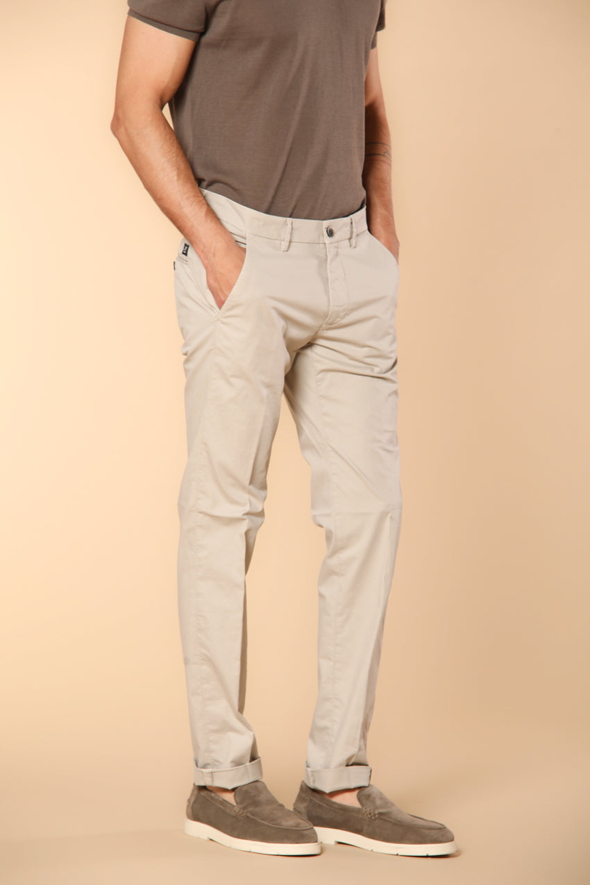 Torino men's chino pants in fine cotton and lyocell tricot slim fit ①