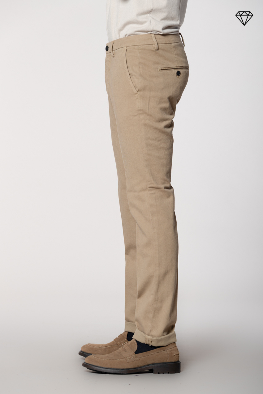 Torino pantalón chino hombre en algodón cachemira slim fit ①