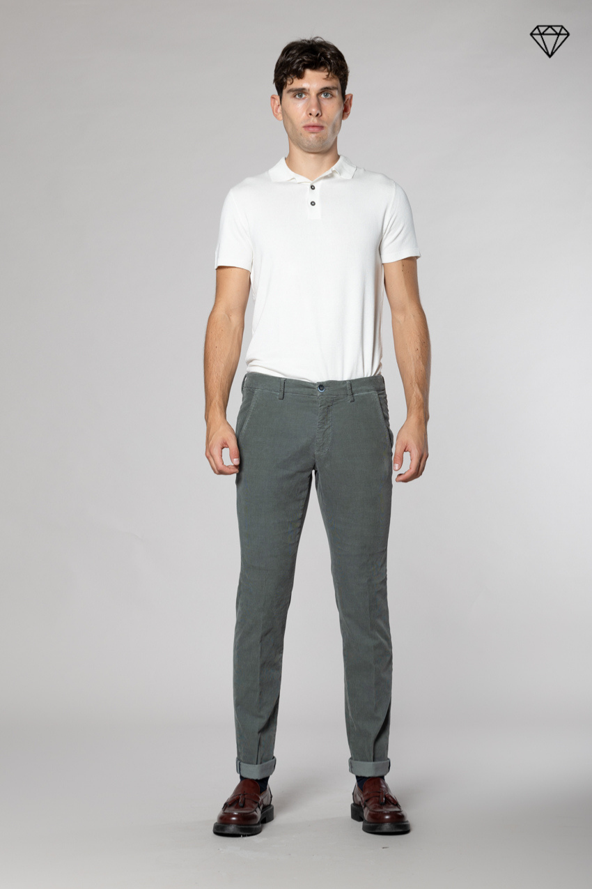 Torino men's chino pants in 1500 wale corduroy slim fit ①