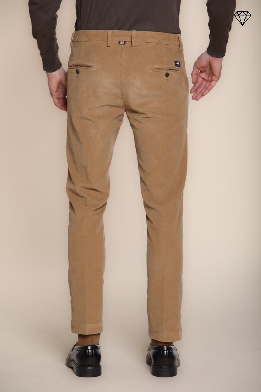 Torino men's chino pants in 1500-ridge corduroy slim fit ①