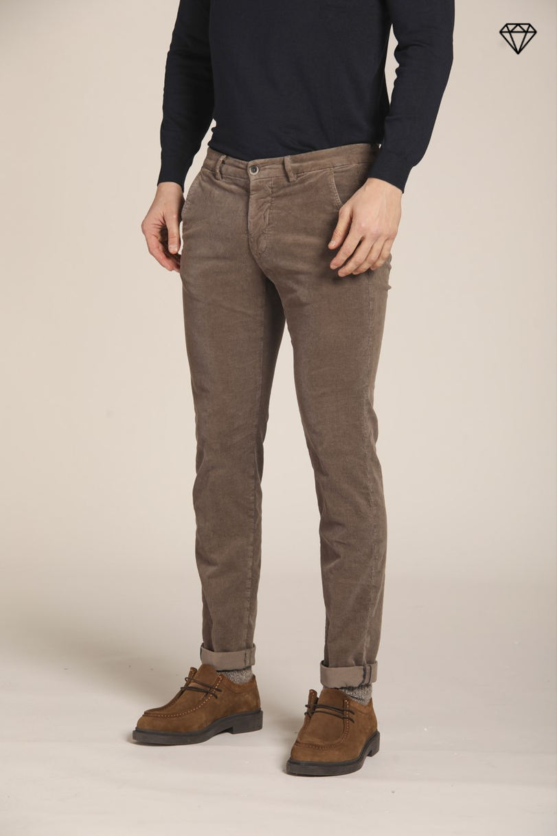 Torino pantalon chino homme en velours 1500 rayé coupe slim  ①