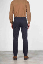 Torino Flex men’s chino pants in satin, slim fit ①