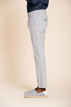 Torino pantalone chino uomo in microfantasia pied de poule tinto filo blu slim fit