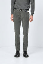 Torino pantalone chino uomo in velluto 1000 righe slim fit ①