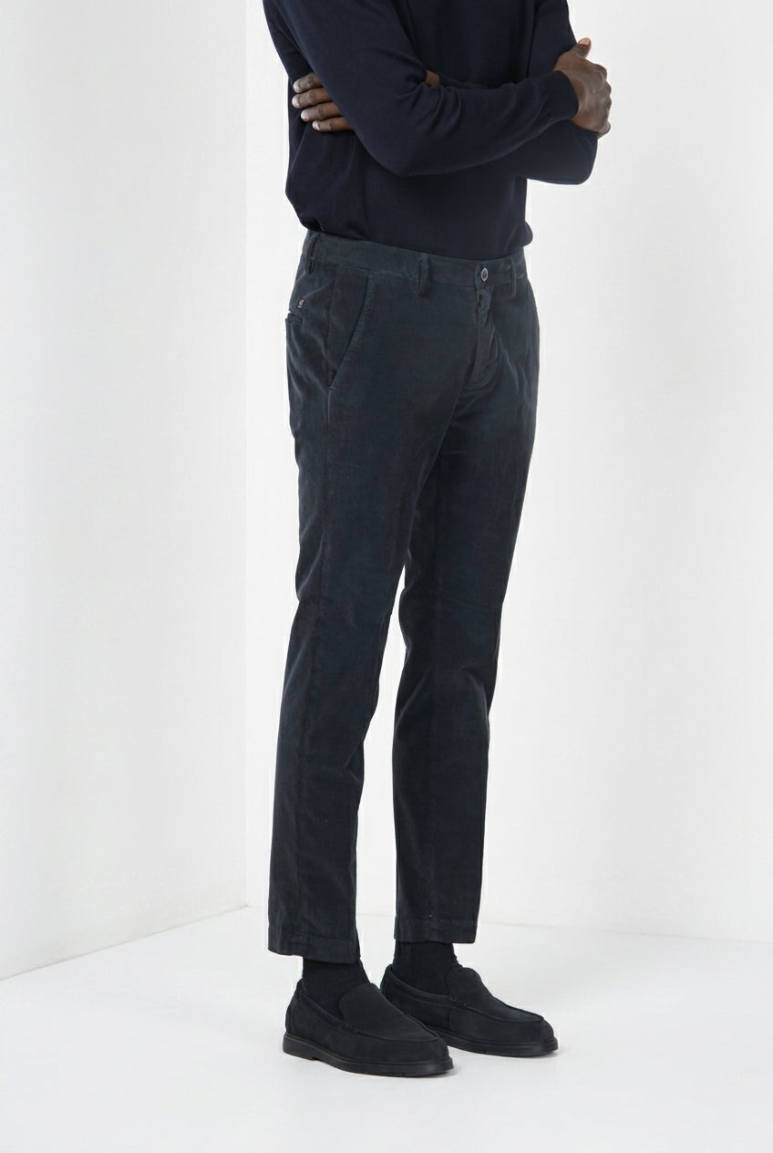 Torino pantalone chino uomo in velluto 1000 righe slim fit ①