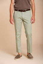 Torino Flex pantalón chino hombre en gabardina stretch slim fit ①