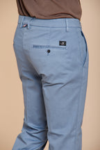 Torino Flex pantalón chino hombre en gabardina stretch slim fit ①