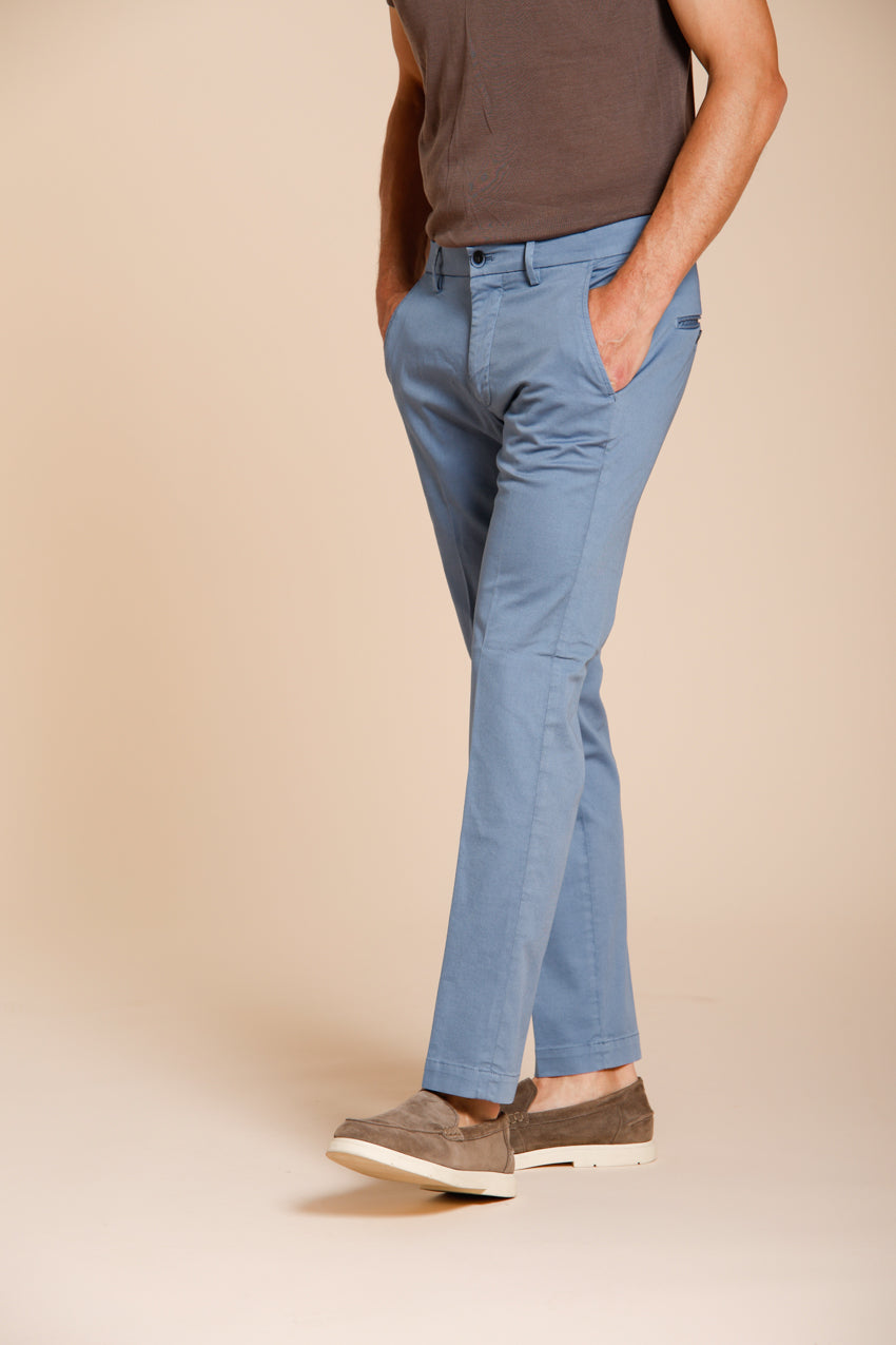 Torino Flex pantalón chino hombre en gabardina stretch slim fit ①