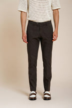 Torino City Icon Flex pantalón chino hombre en cavallery de algodón y lino stretch slim fit