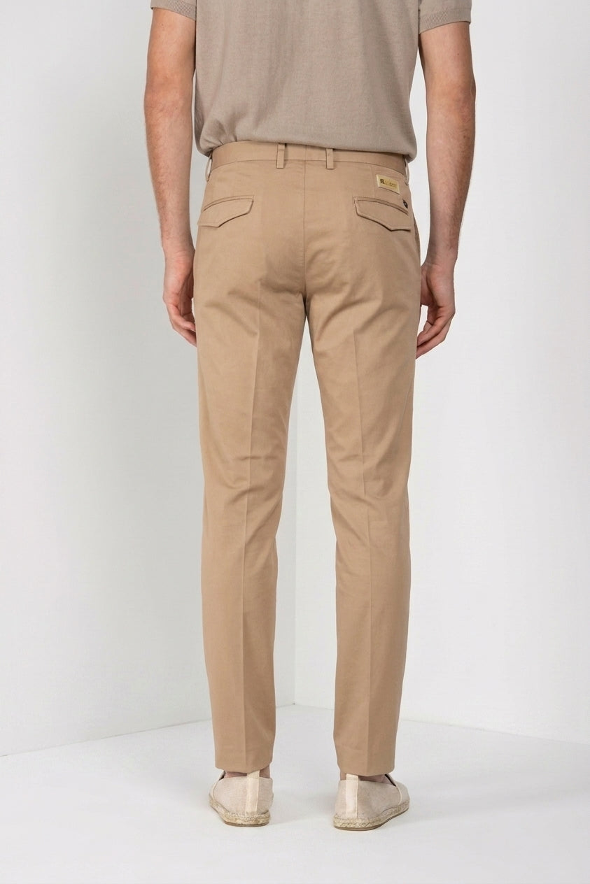 Torino City pantalón chino hombre en satén de algodón y seda slim fit