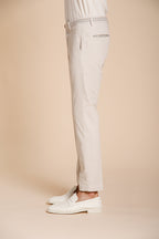 Torino City pantalon chino homme en tricot fin de coton et lyocell slim fit