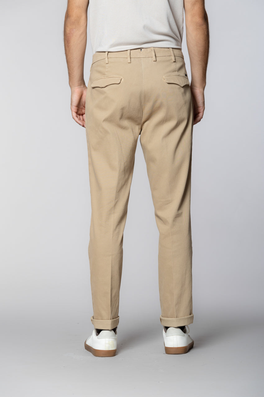 Boston 2 Pinces pantalón chino hombre en tricotina relaxed fit
