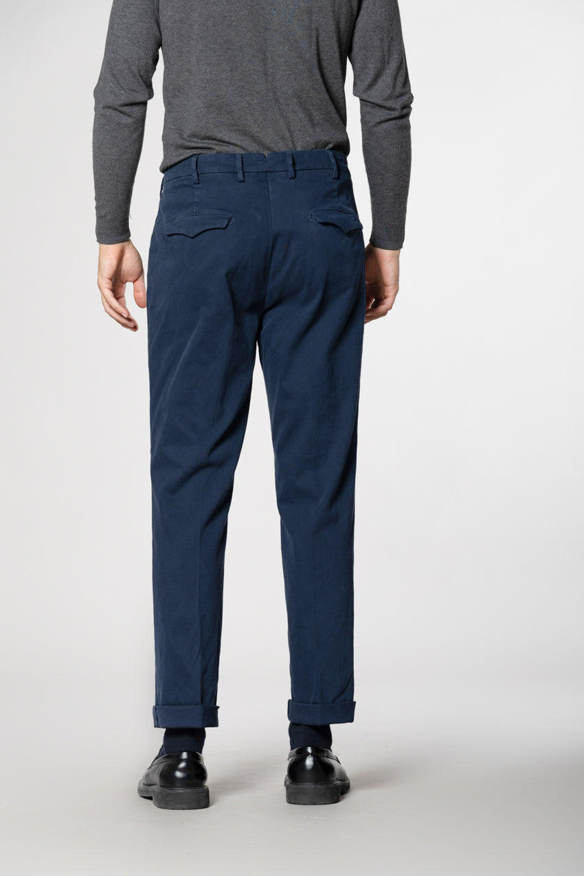 Boston 2 Pinces pantalón chino hombre en tricotina relaxed fit