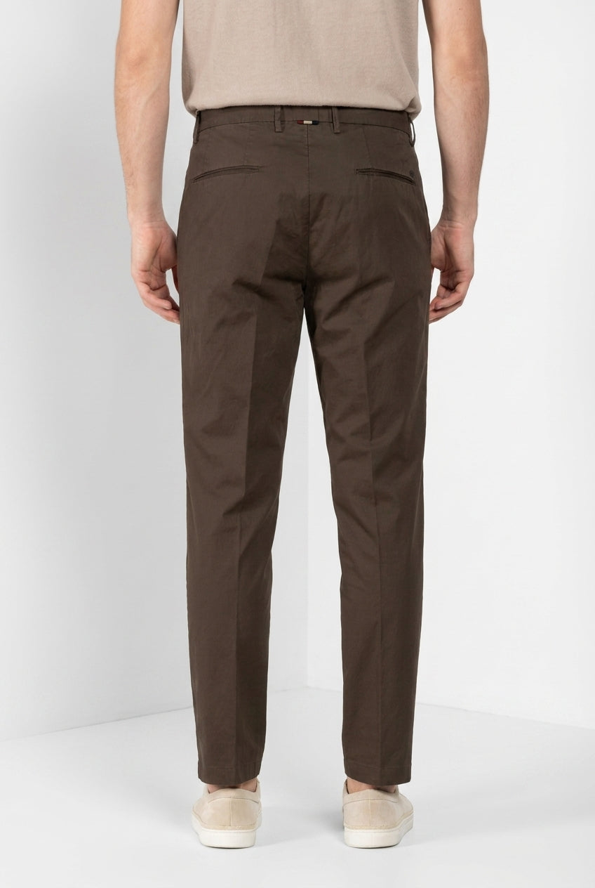 Boston men's chino pants in lightweight stretch twill relaxed fit