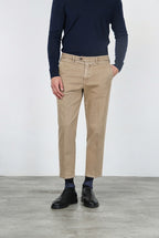 Garden pantalón chino de hombre en bull stretch carrot fit
