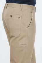 Garden pantalón chino de hombre en bull stretch carrot fit
