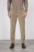 Paris pantalon chino homme en velours à grosses côtes carrot fit