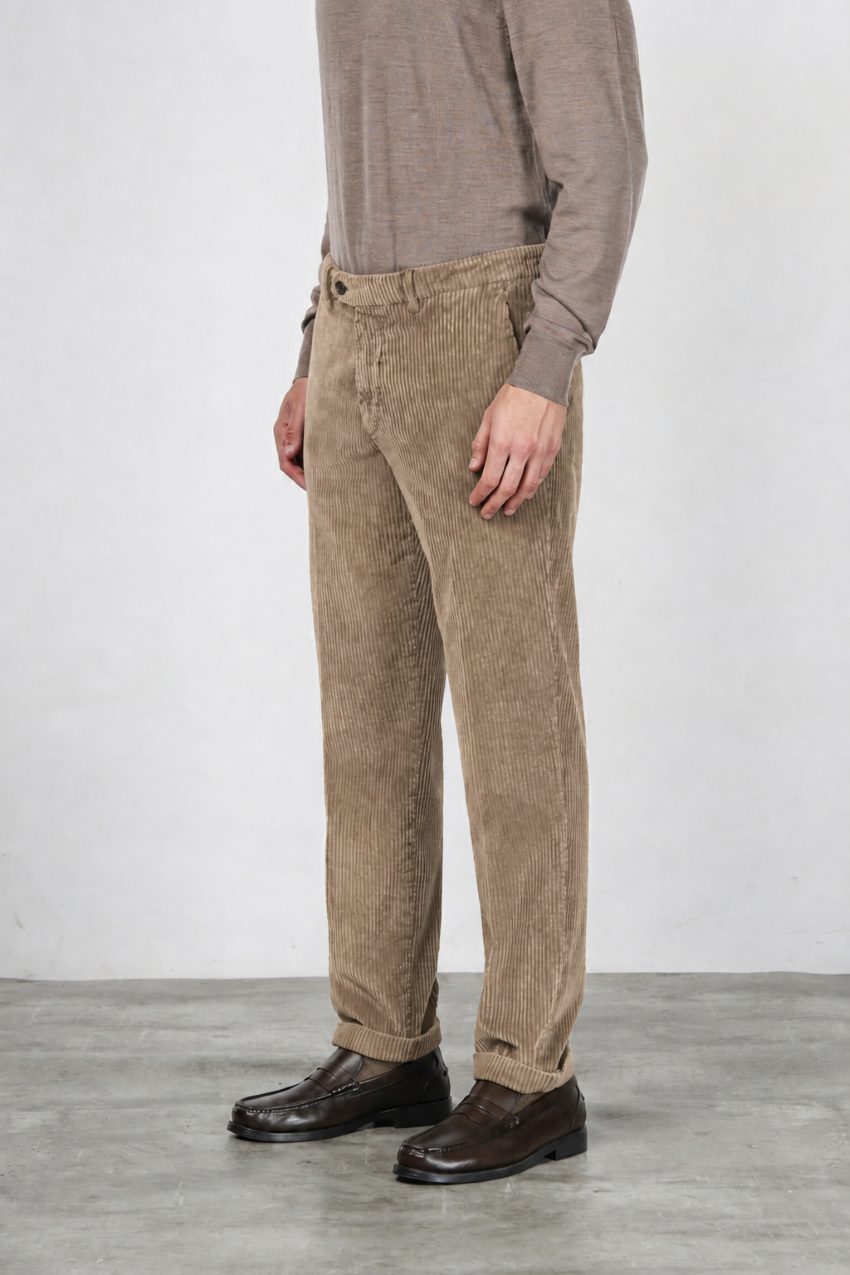 Paris pantalon chino homme en velours à grosses côtes carrot fit