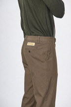 Paris pantalone chino uomo in gabardina cotone e lana carrot fit