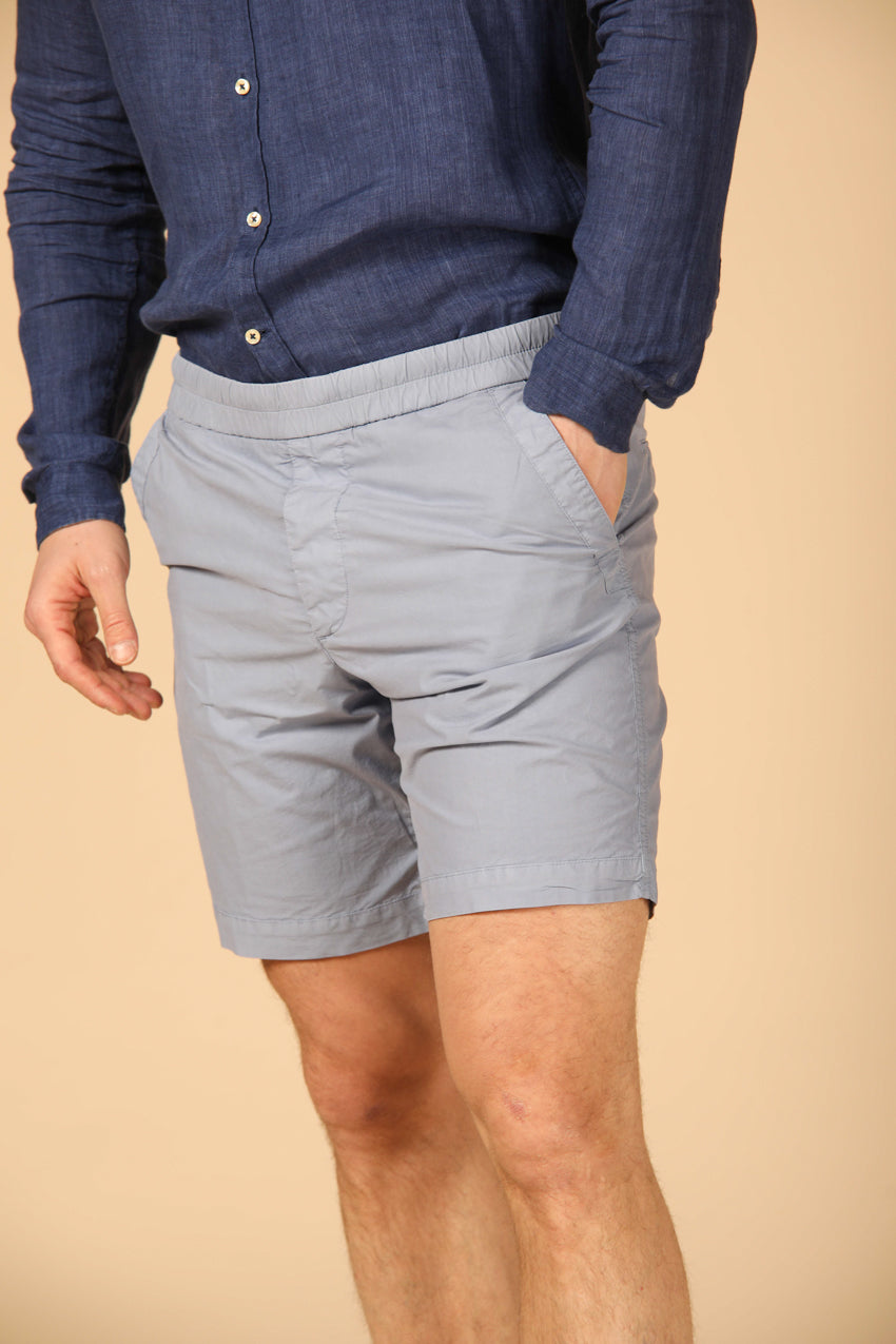 Image 1 de bermudas chino homme, modèle Capri Khinos Summer, couleur azur, coupe régulière de Mason's