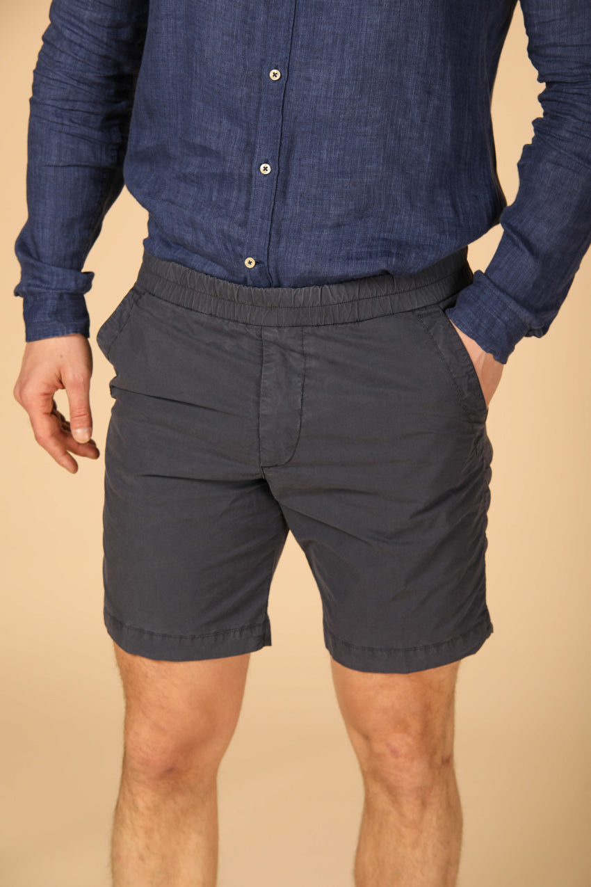 immagine 1 di bermuda chino uomo modello Capri Khinos Summer color blu navy regular fit di Mason's 