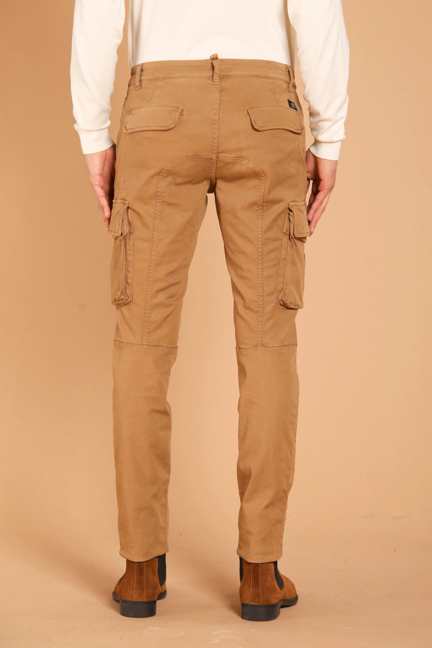 immagine 5 di pantalone cargouomo, modello Chile di colore biscotto fit extra slim di mason's