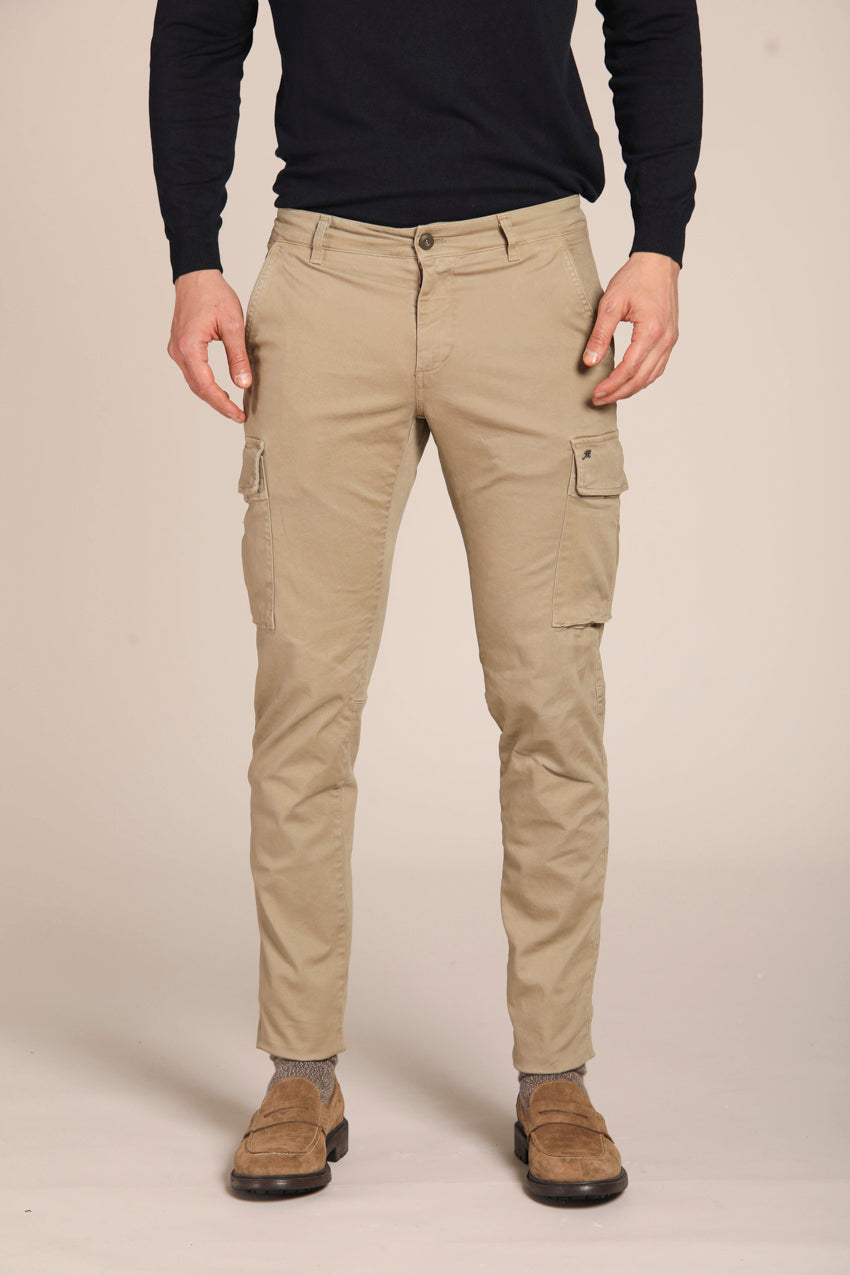 immagine 1 di pantalone cargo uomo modello Chile1 colore kaki fit extra slim di Mason's