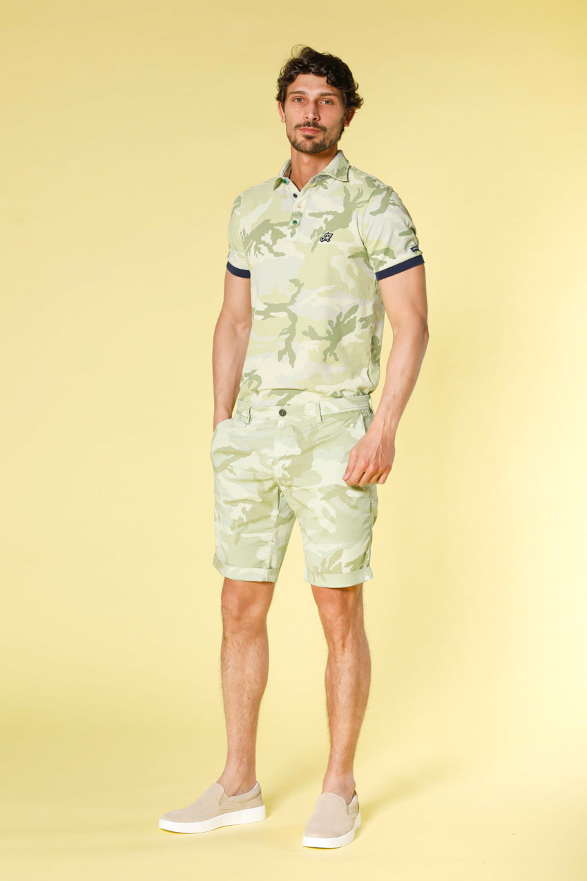 Immagine 1 di bermuda chino uomo modello Eisenhower con pattern camouflage colore verde chiaro di Mason's