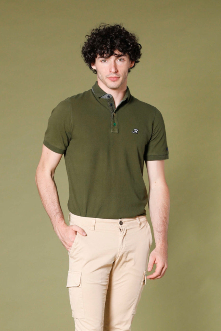 Leopardi-polo-uomo-piquet-dettagli-sartoriali-colore-verde