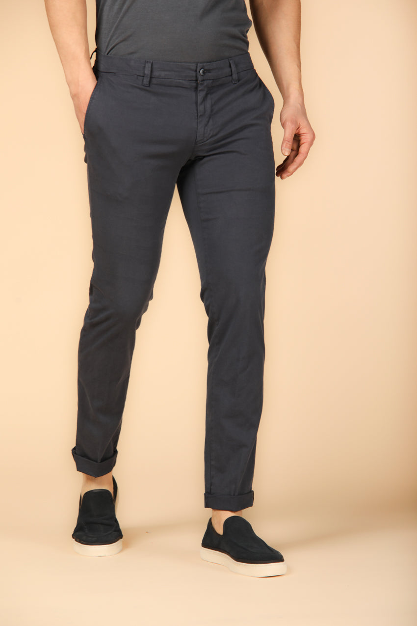 Image 1 de pantalon chino homme modèle New York City en bleu marine, coupe régulière de Mason's